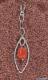 Pendentif forme amande en argent martelé et boule de corail